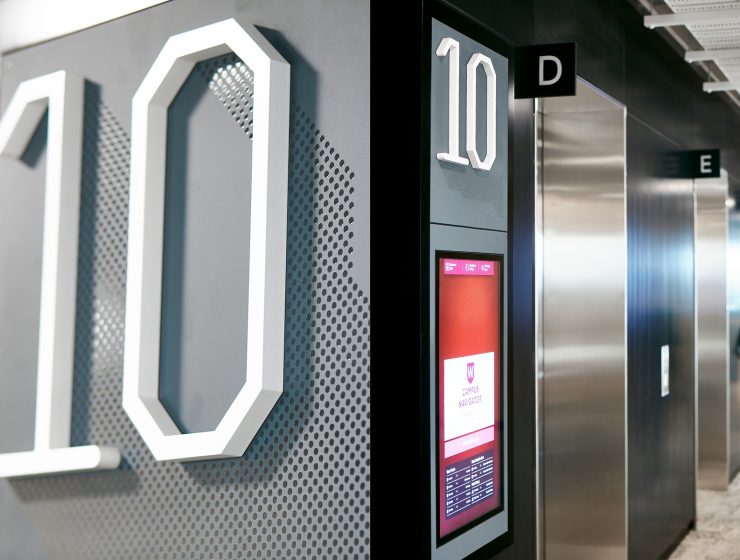 Floor level numerals at lobby