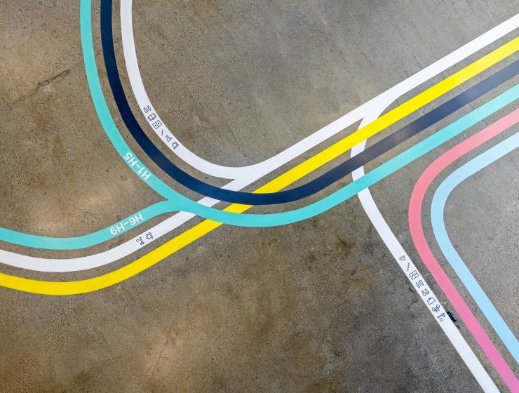 Color coded wayfinding stripes